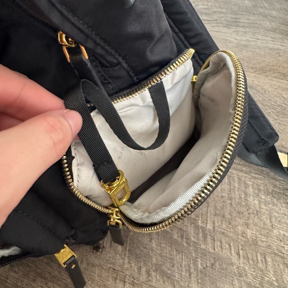 TUMI Voyager Carson Backpack - Used - Picture 11 of 14